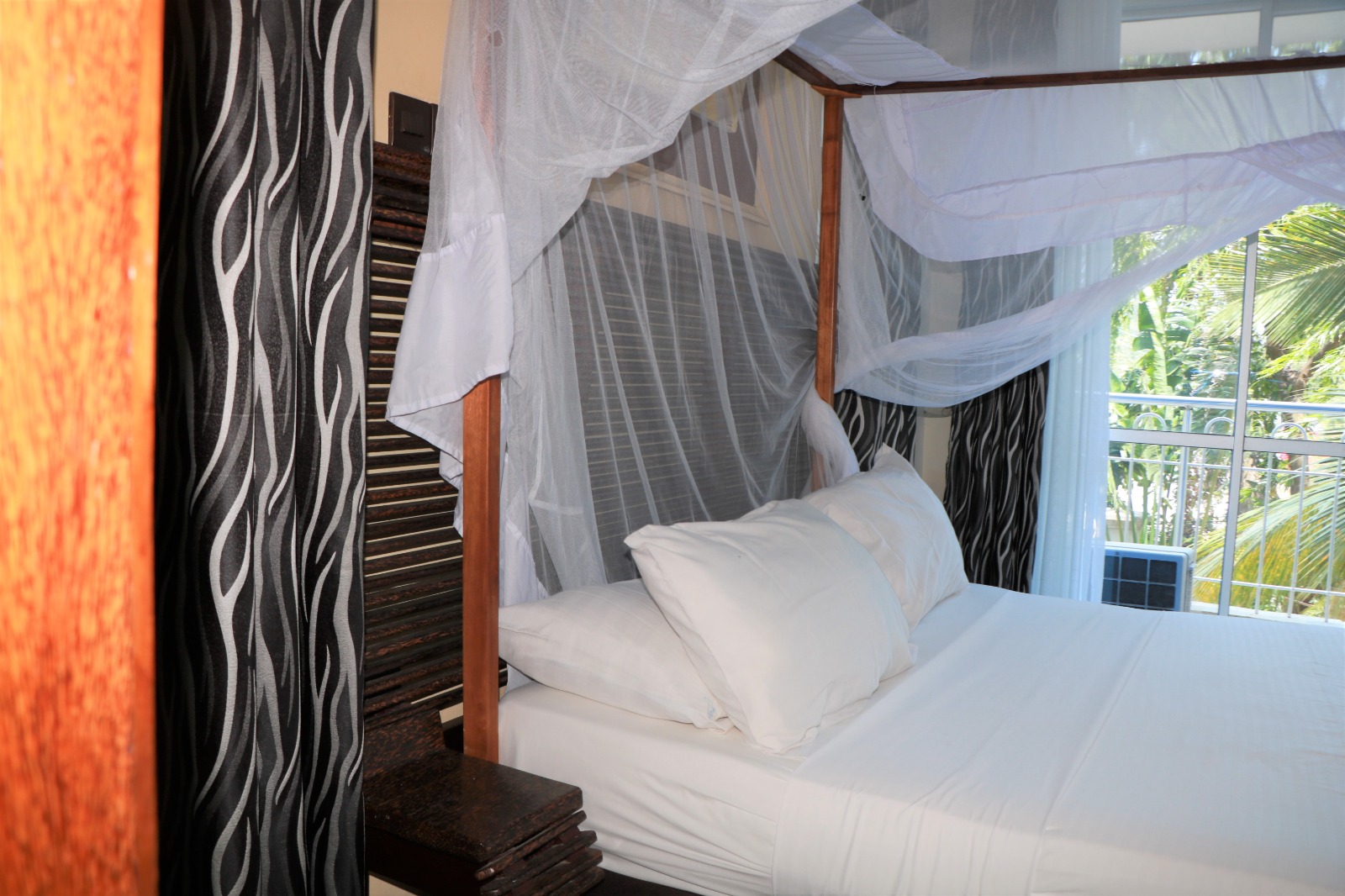 2 bedroom apartment with beachfront near Bamburi M. Affordable furnished Apartment for vacation in Mombasa | Zuru Life Africa