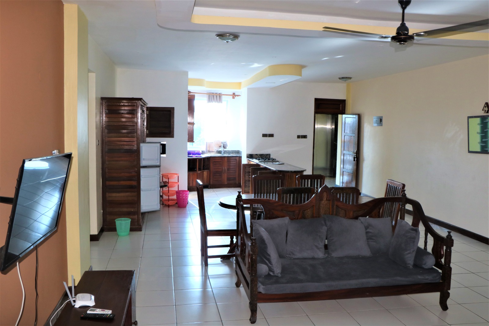 Beach front 2bedroom vacation apartment Mombasa. Affordable furnished Hotel for vacation in Mombasa | Zuru Life Africa