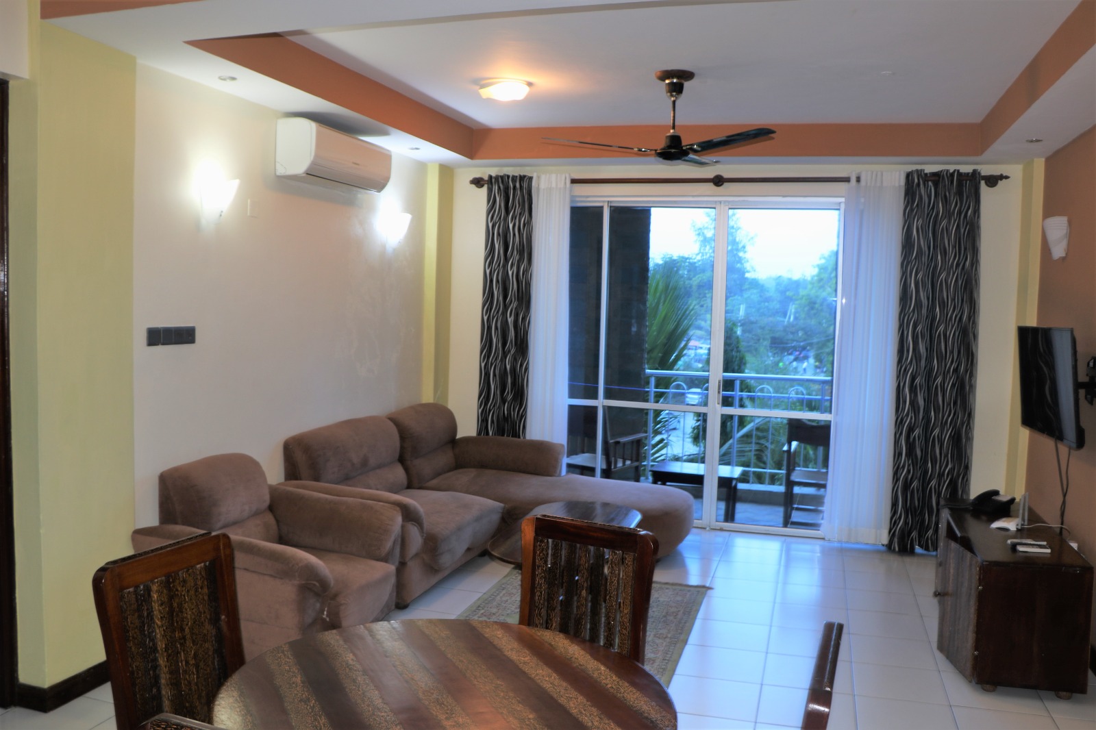 Family 2-bedroom vacation apartment in Mombasa. Affordable furnished Hotel for vacation in Mombasa | Zuru Life Africa