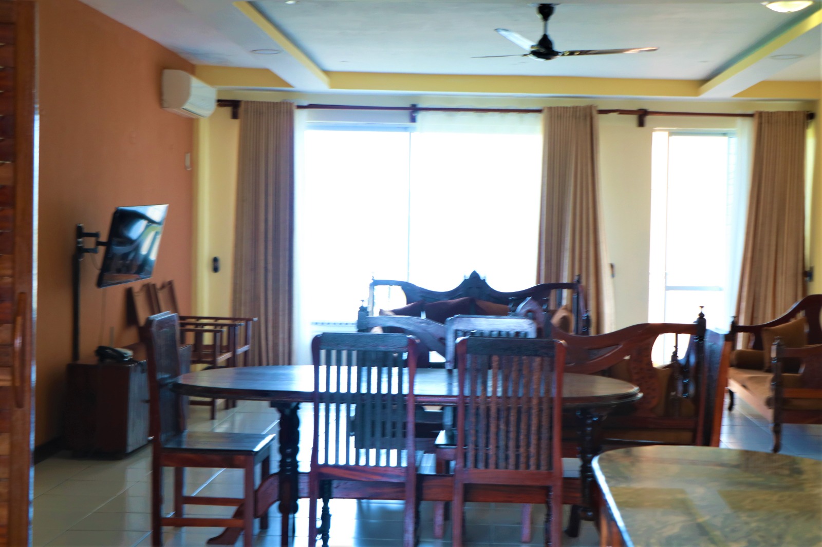 Spacious 2 bedroom beachfront in Mombasa-Malindi R. Affordable furnished Hotel for vacation in Nyali Road | Zuru Life Africa