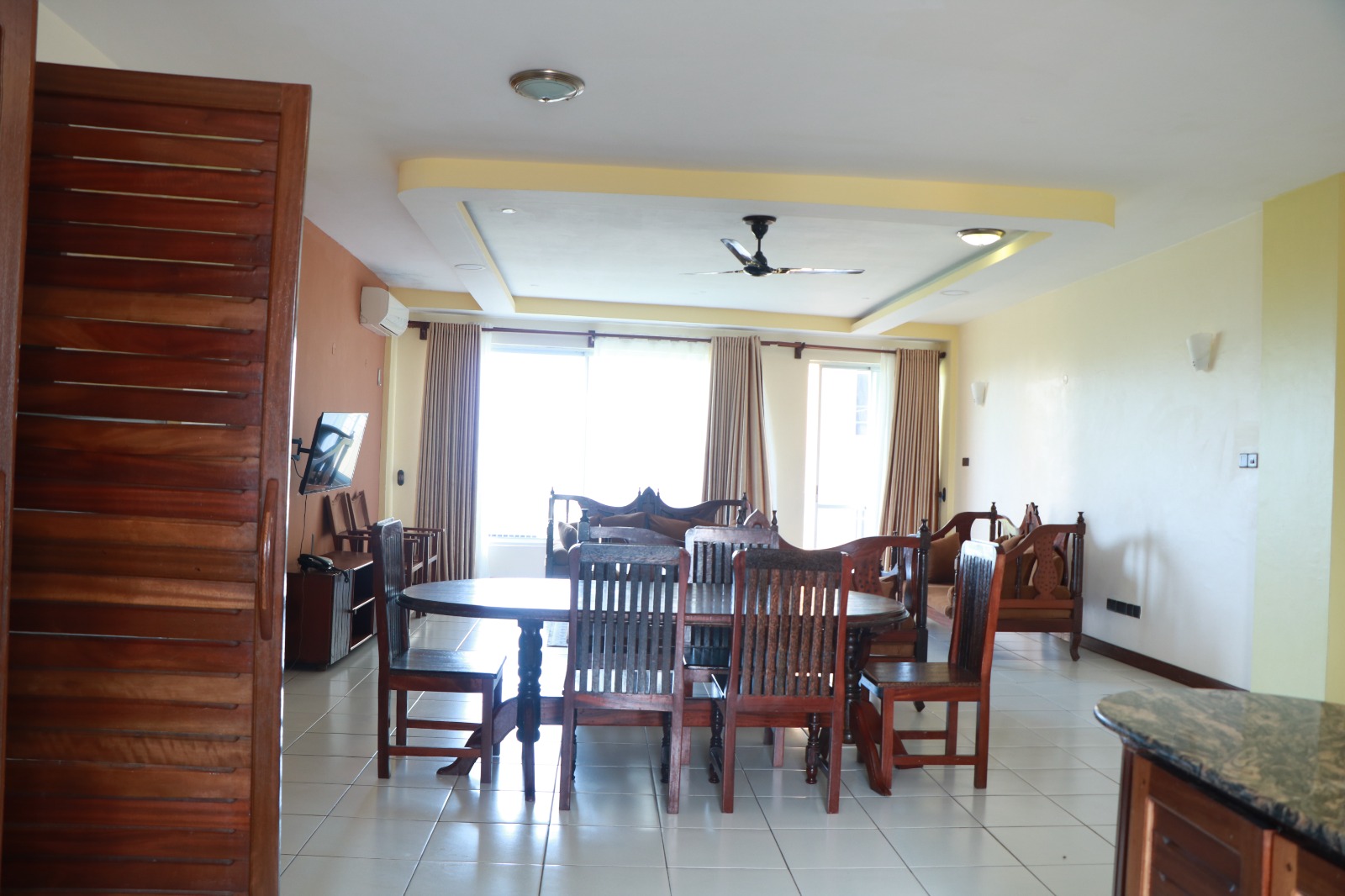 Spacious 2 bedroom beachfront in Mombasa-Malindi R. Affordable furnished Hotel for vacation in Nyali Road | Zuru Life Africa